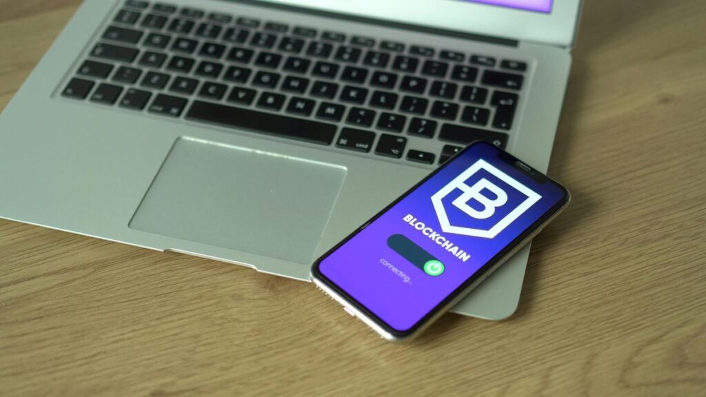 Forex payment gateway requirements: funding flow, risk policy, and compliance checks