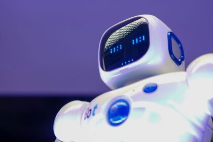 Machine-to-machine payments with stablecoins