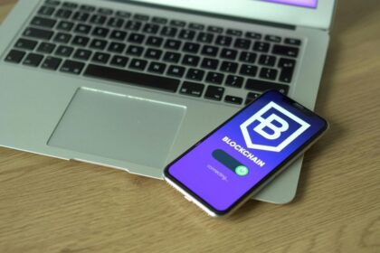 No-sign-up crypto swaps for merchant checkout flows